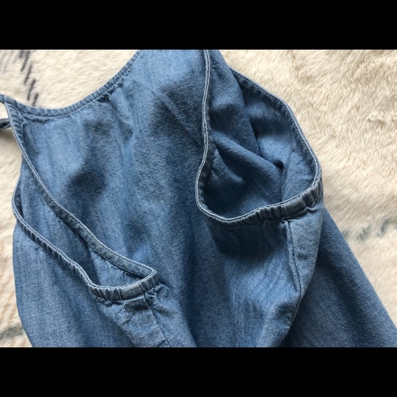 small denim tanktop - Picture 5 of 6